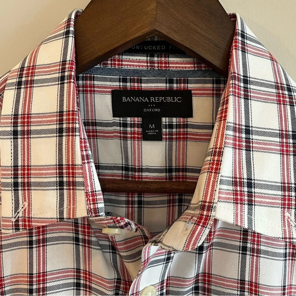 Banana Republic Men’s Untucked Oxford Plaid Long Sleeve Shirt M
